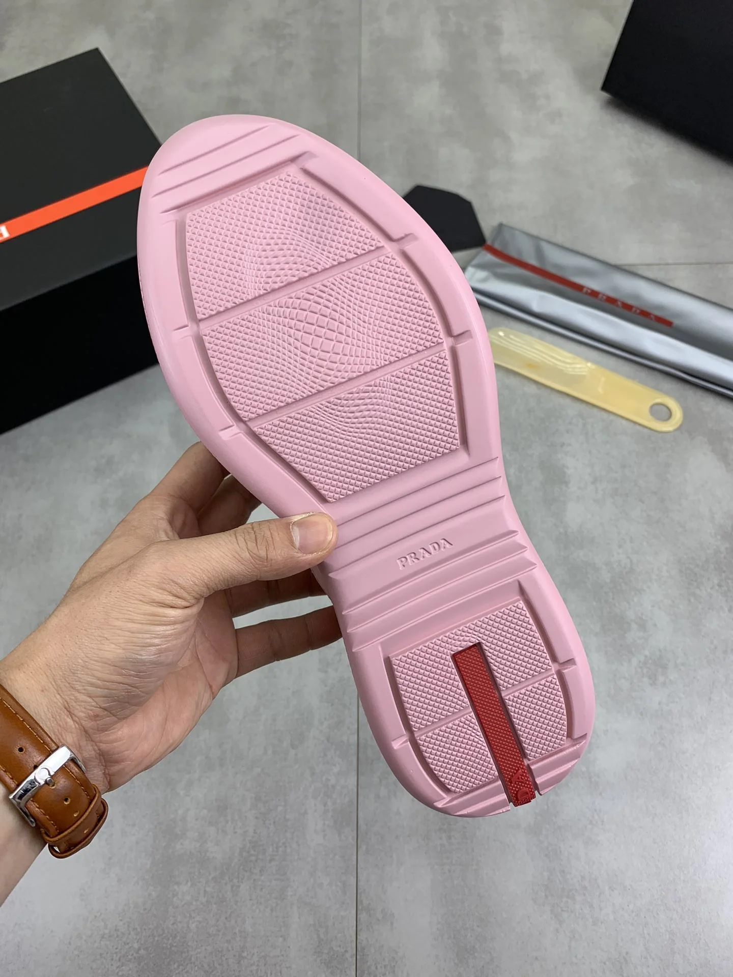 Prada Low Shoes Vibrant 34185