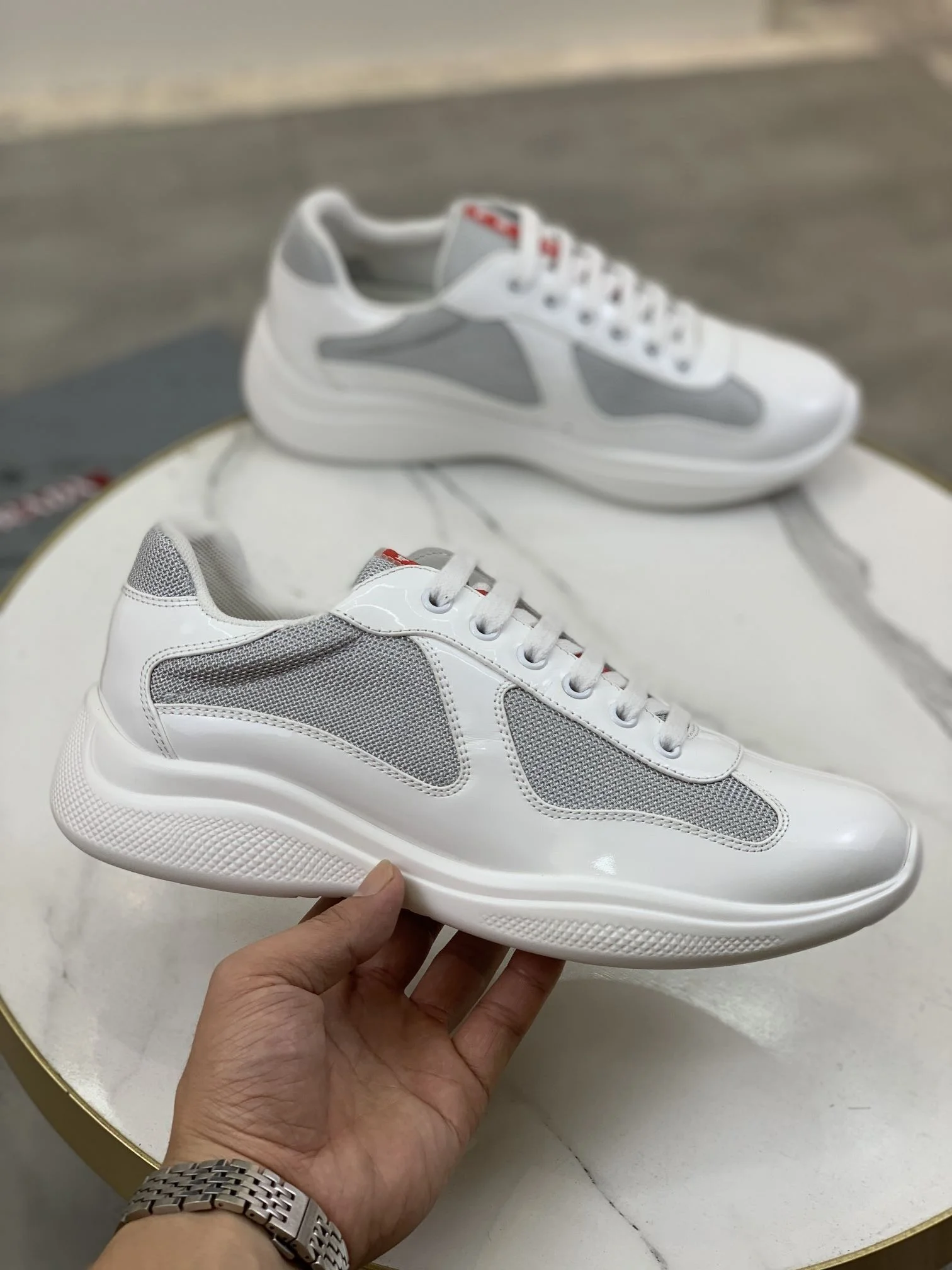 Durable Prada Low Shoes 34179