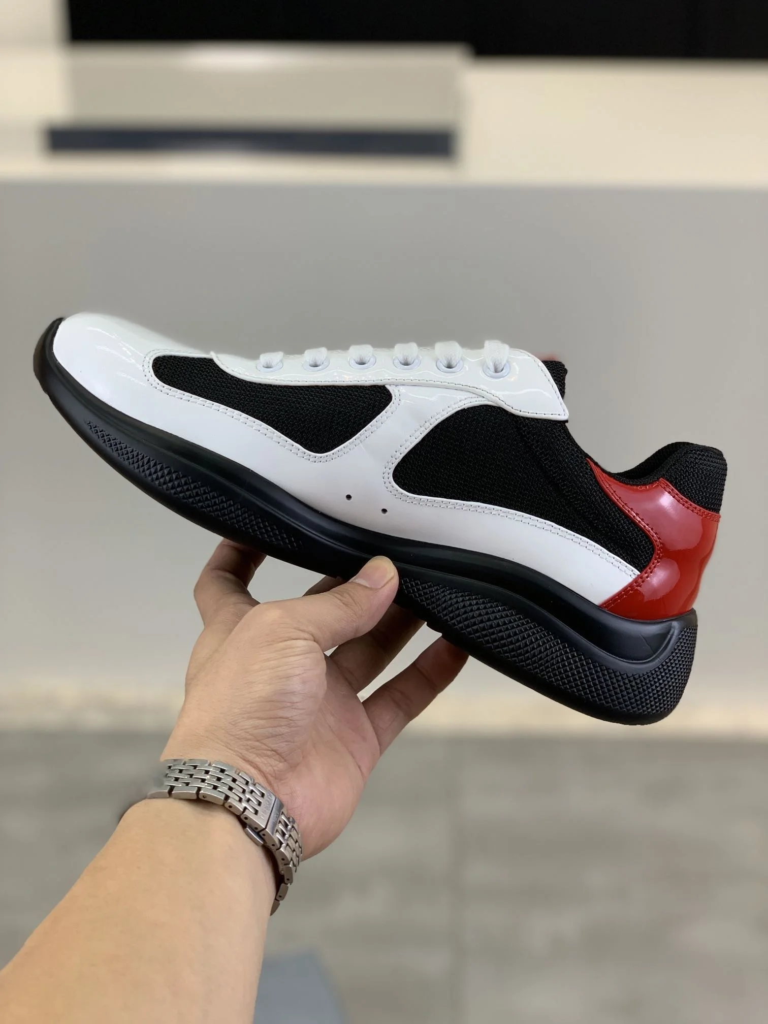 Efficient Prada Low Shoes 34172