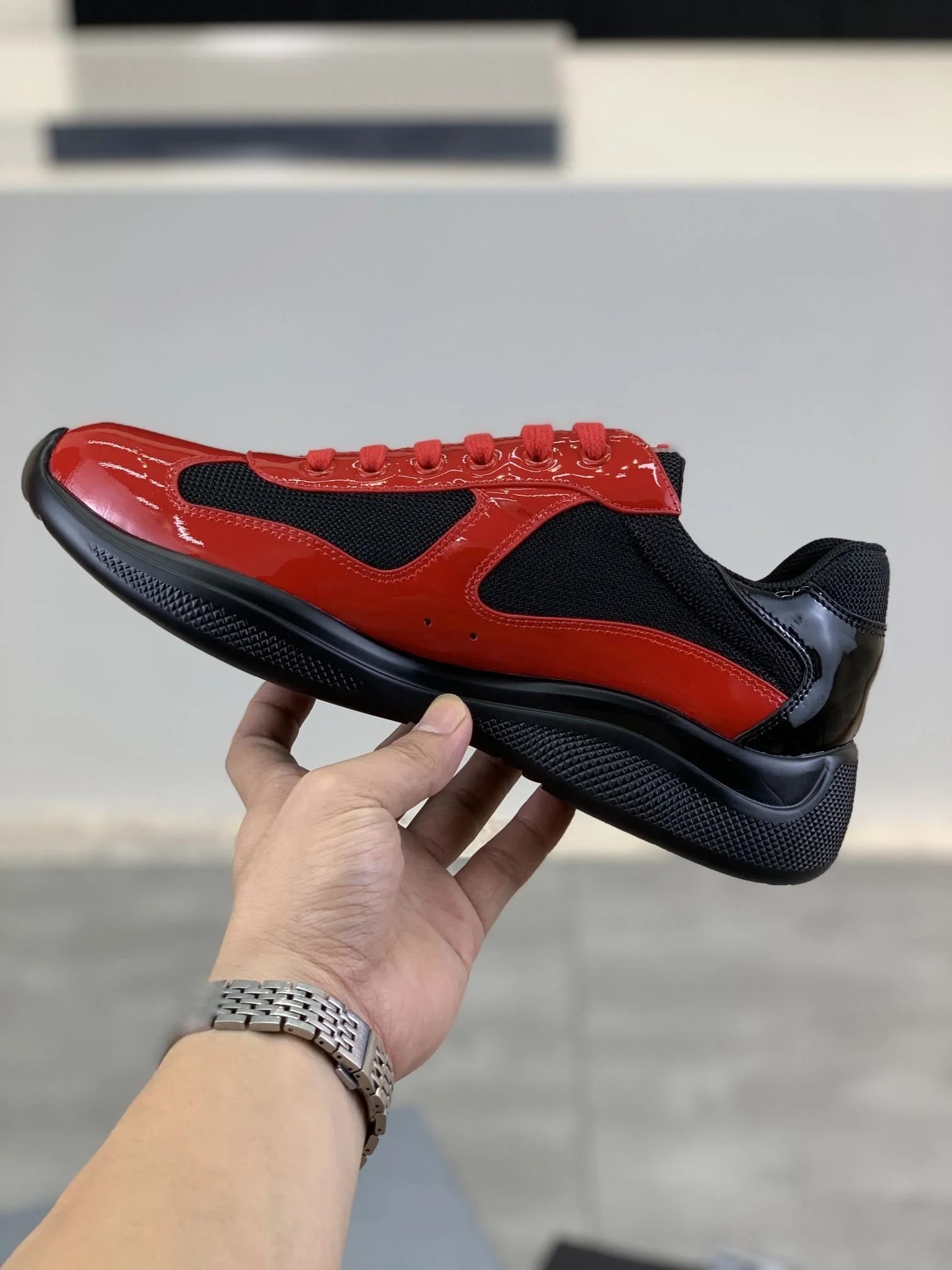 Compact Prada Low Shoes 34164