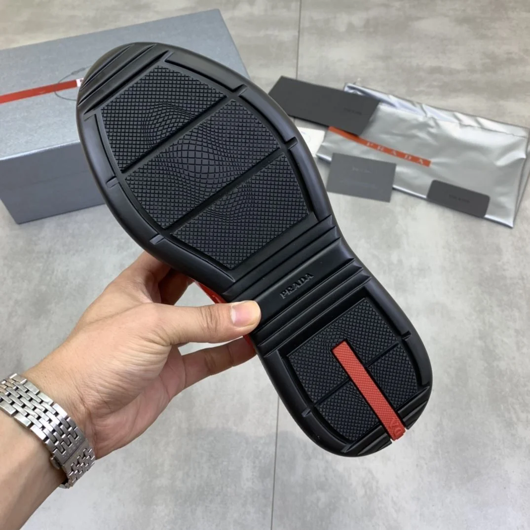 Compact Prada Low Shoes 34164