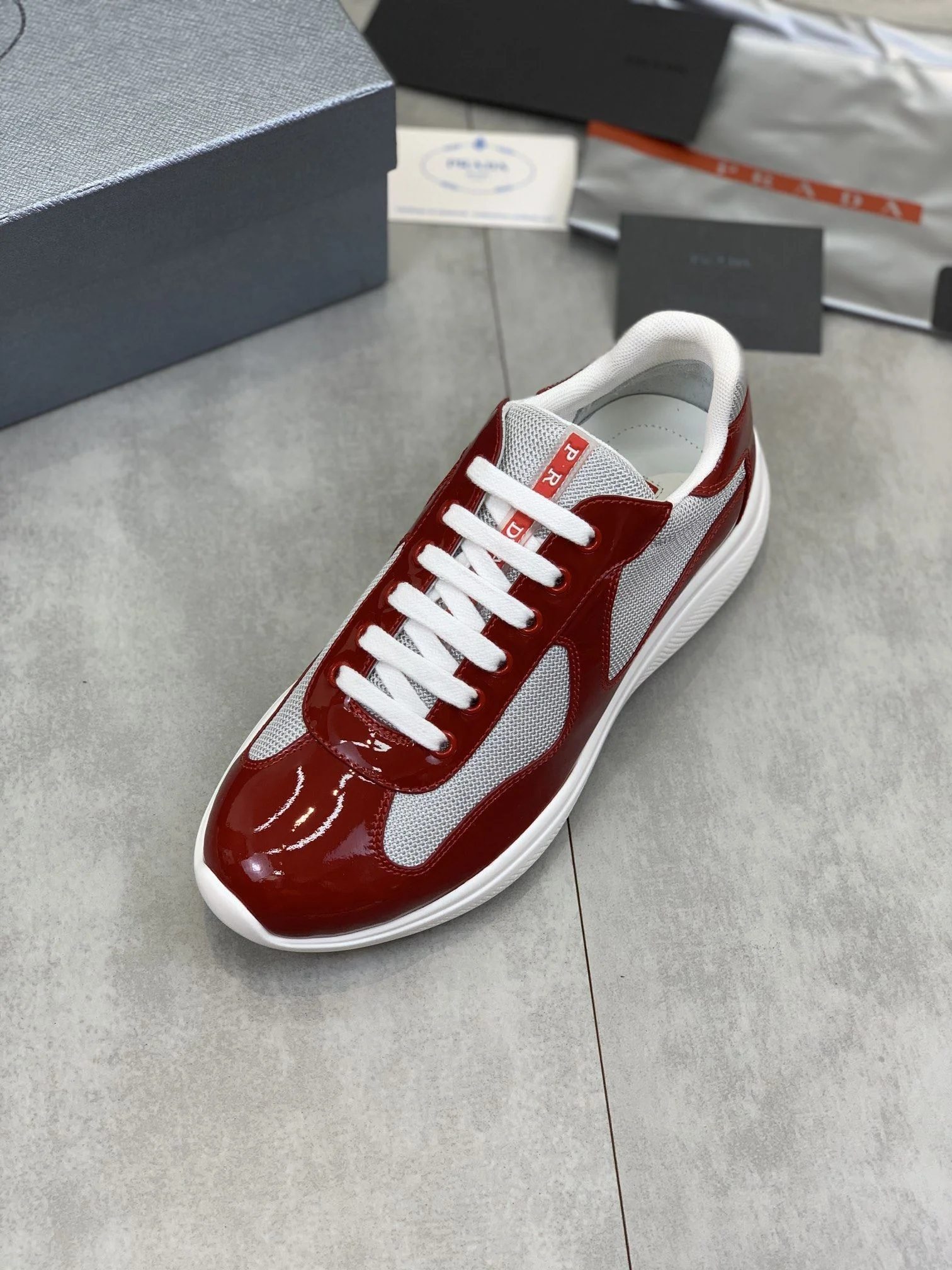 Prada Low Shoes Unique 34180