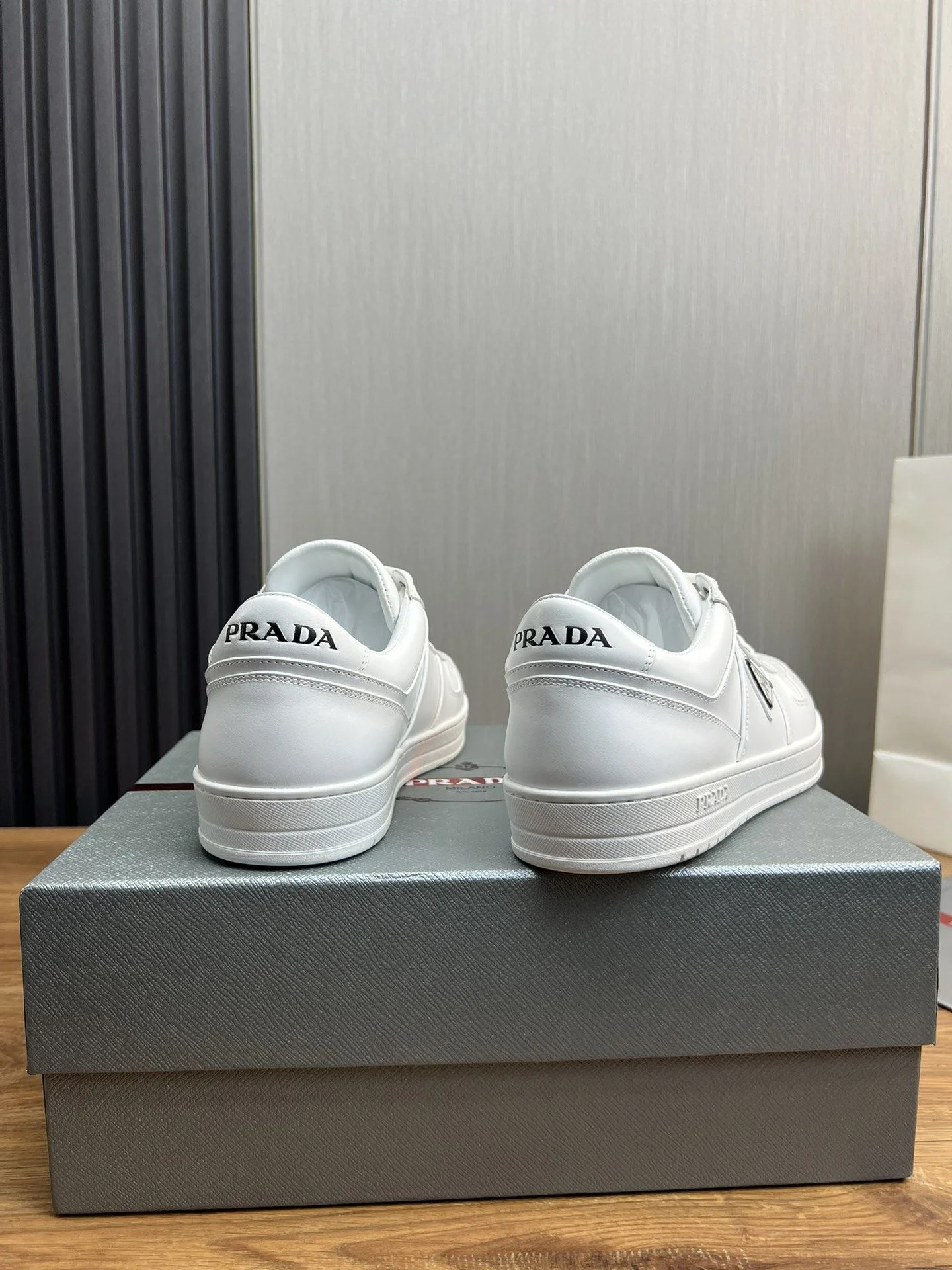 Prada Low Shoes TravelReady 34181
