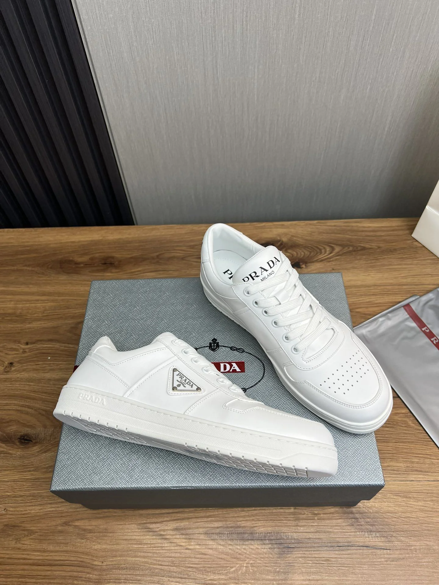 Prada Low Shoes TravelReady 34181
