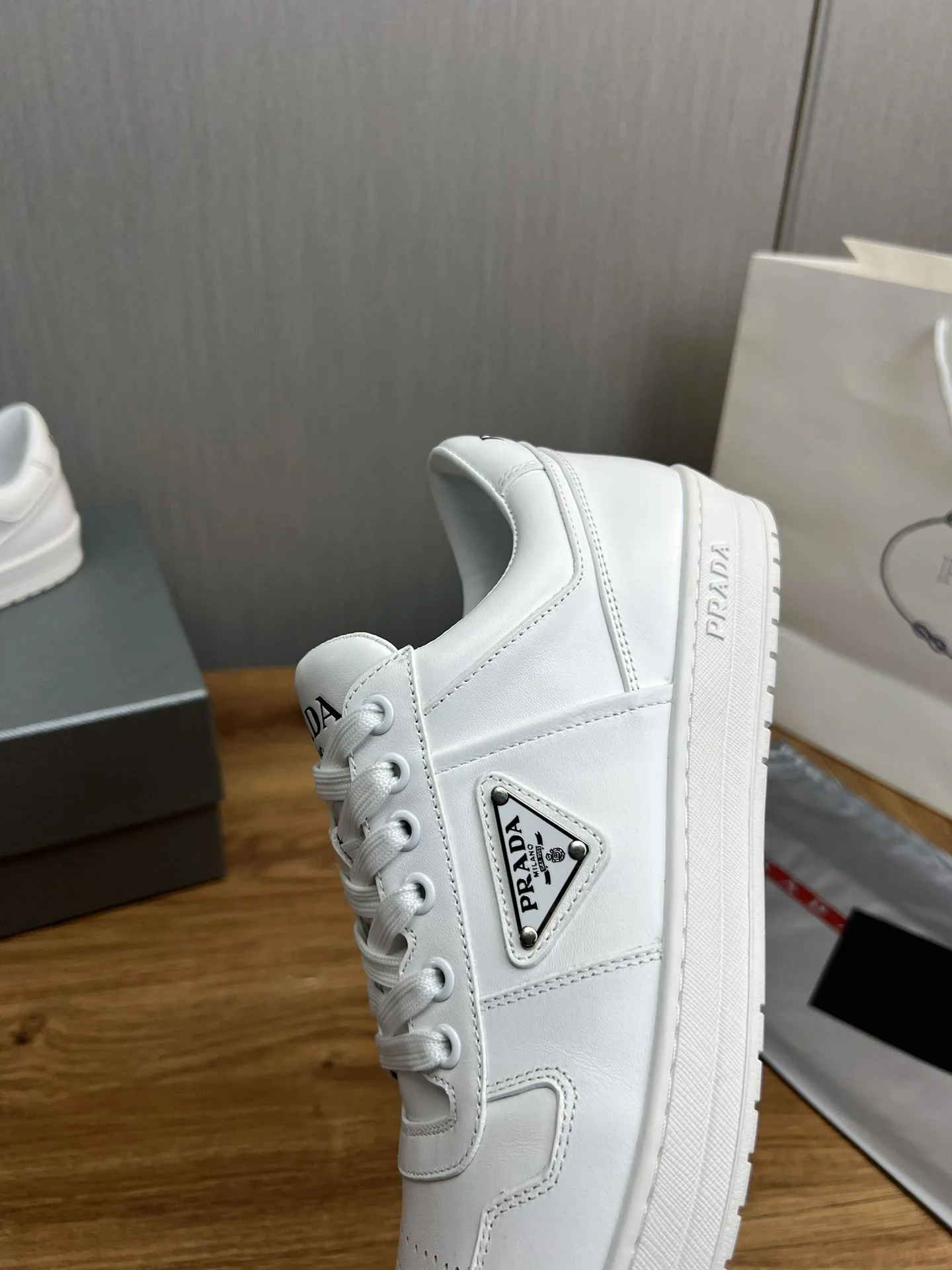 Prada Low Shoes TravelReady 34181