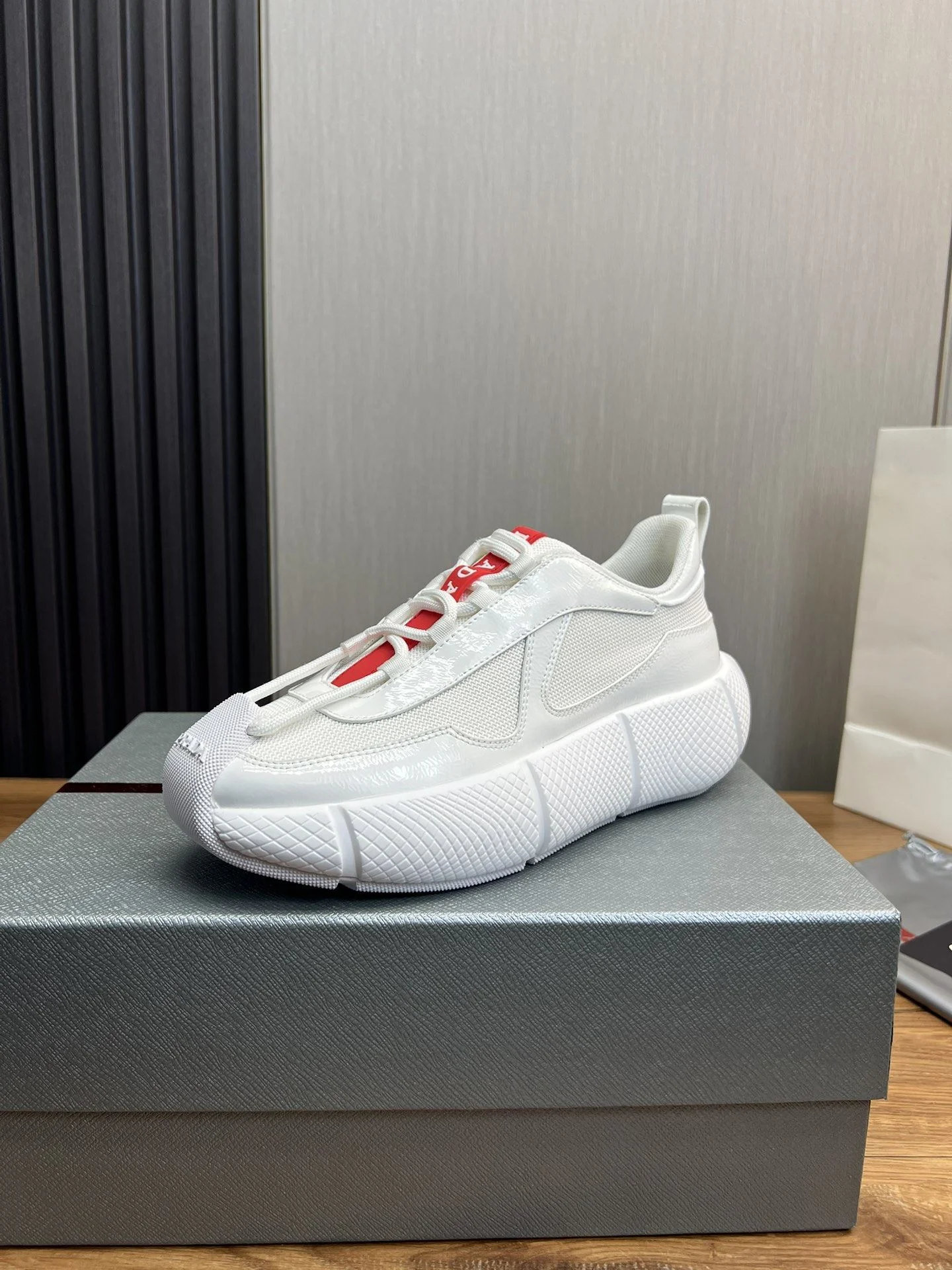 Cozy Prada Low Shoes 34167