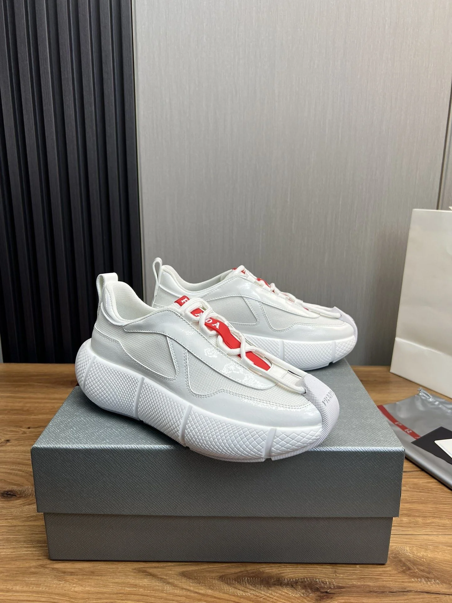 Cozy Prada Low Shoes 34167
