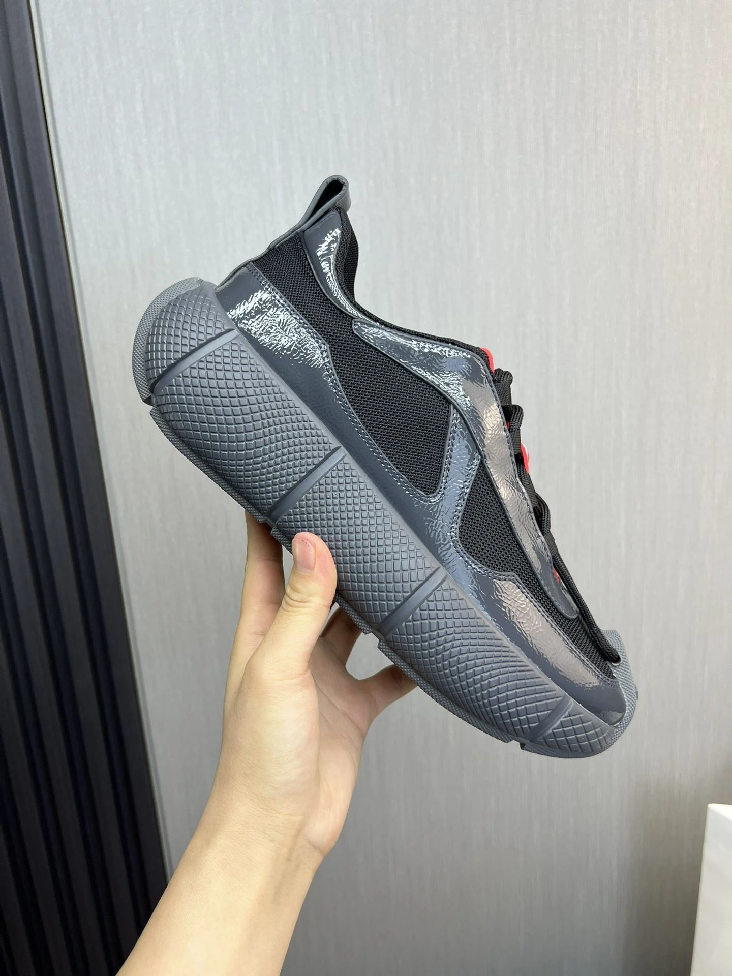 Sporty Prada Low Shoes 34168