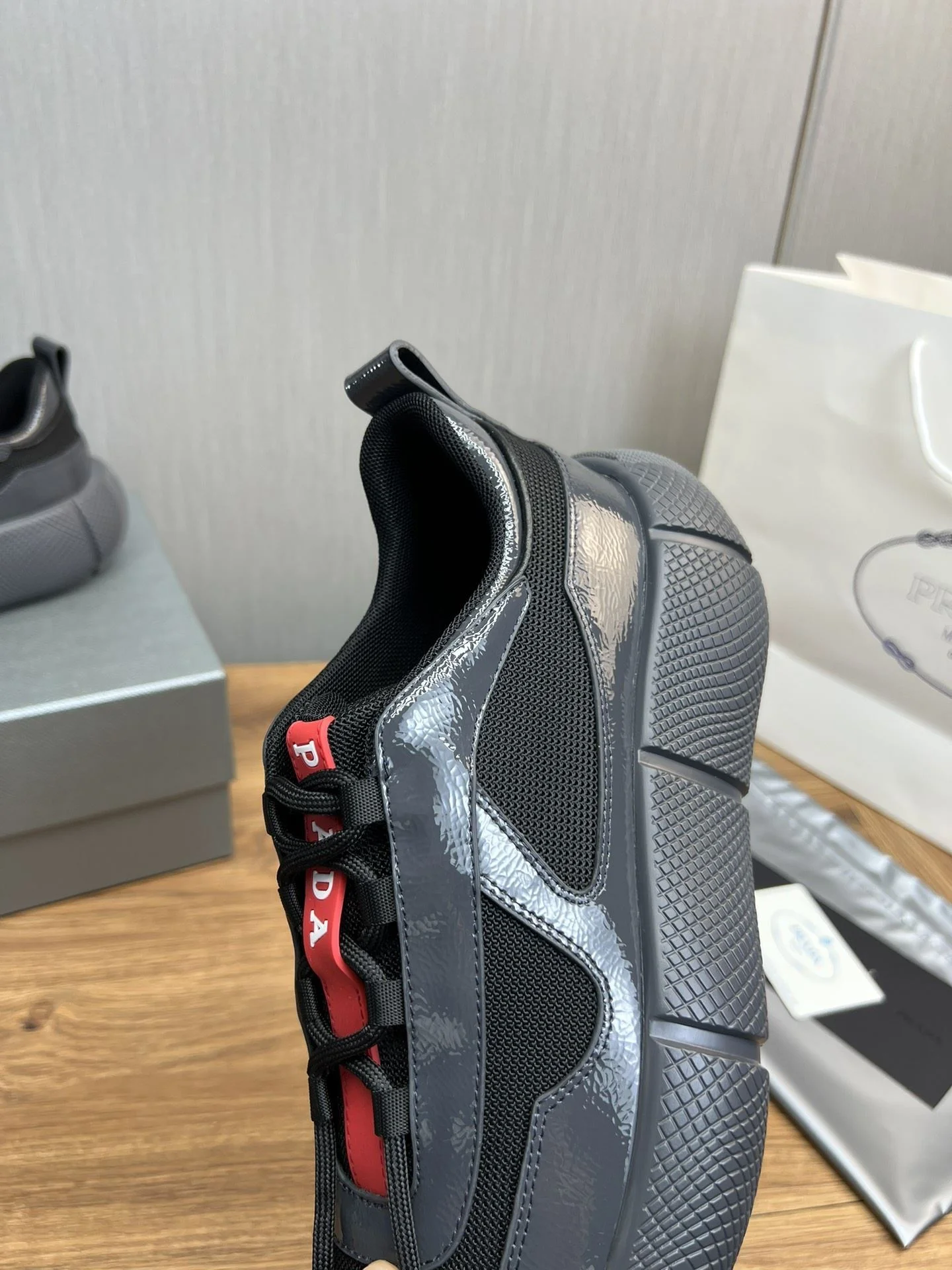 Sporty Prada Low Shoes 34168
