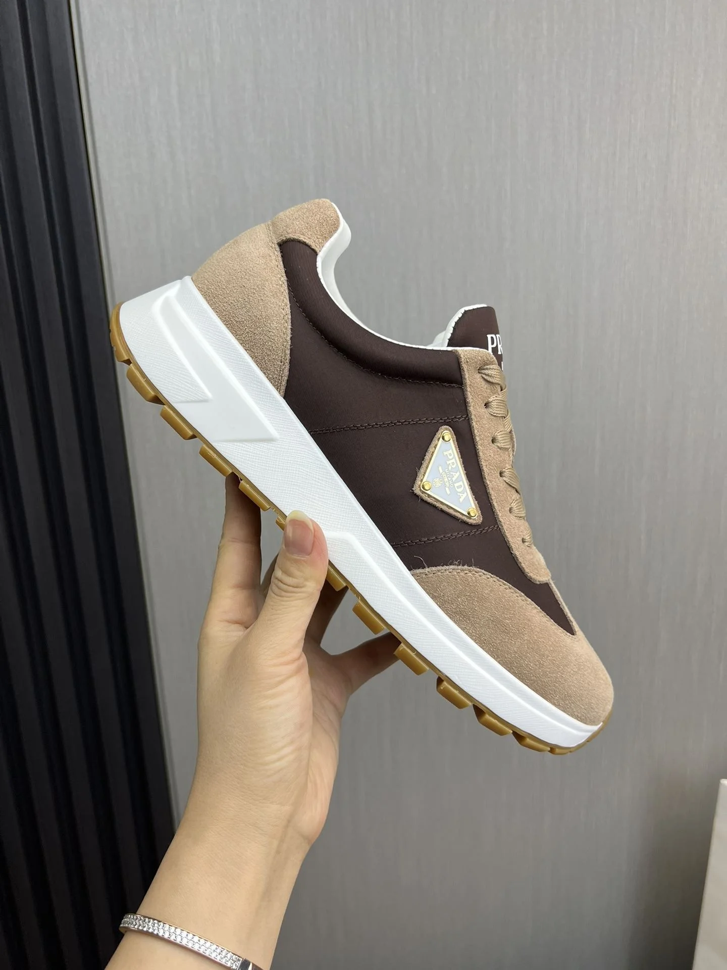 Prada Low Shoes ZeroBulk 34154
