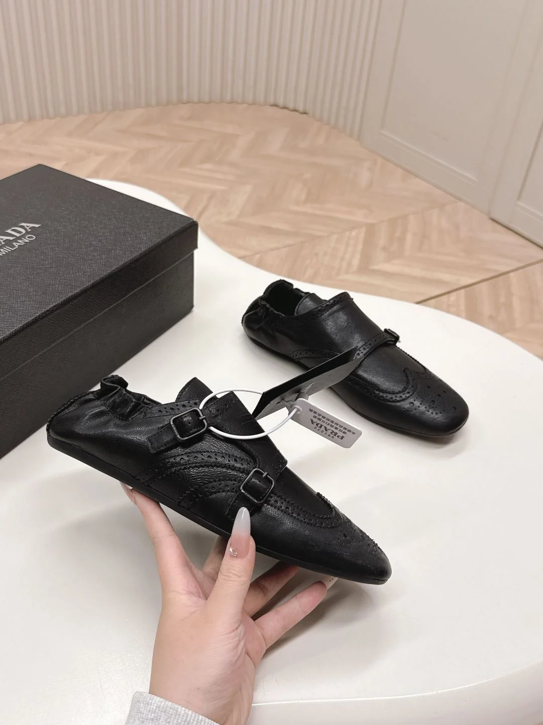 Prada Low Shoes Durable 34146