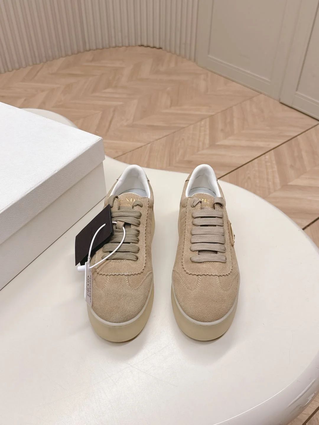 Prada Low Shoes EasyMatch 34136