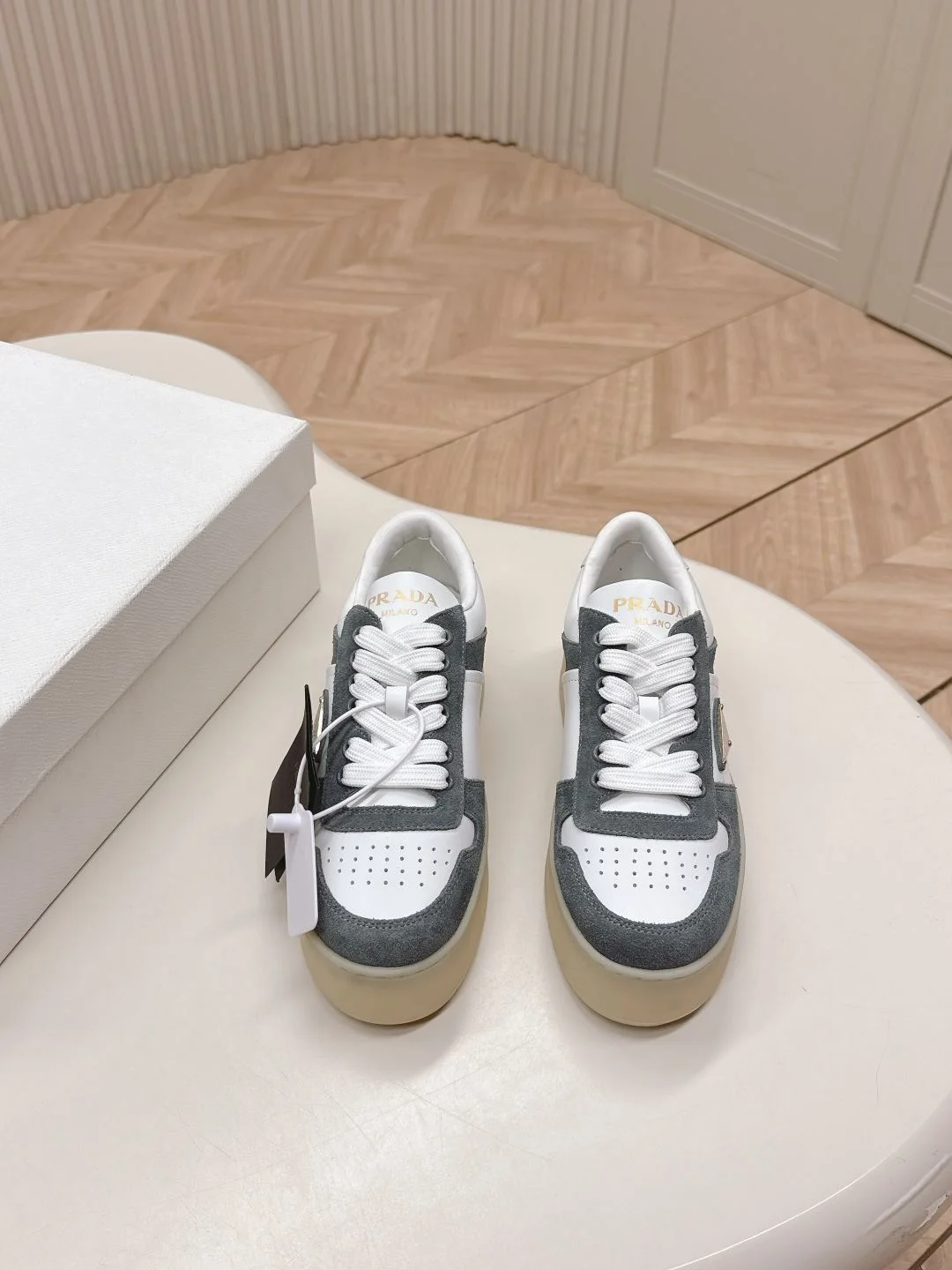 Reliable Prada Low Shoes 34126