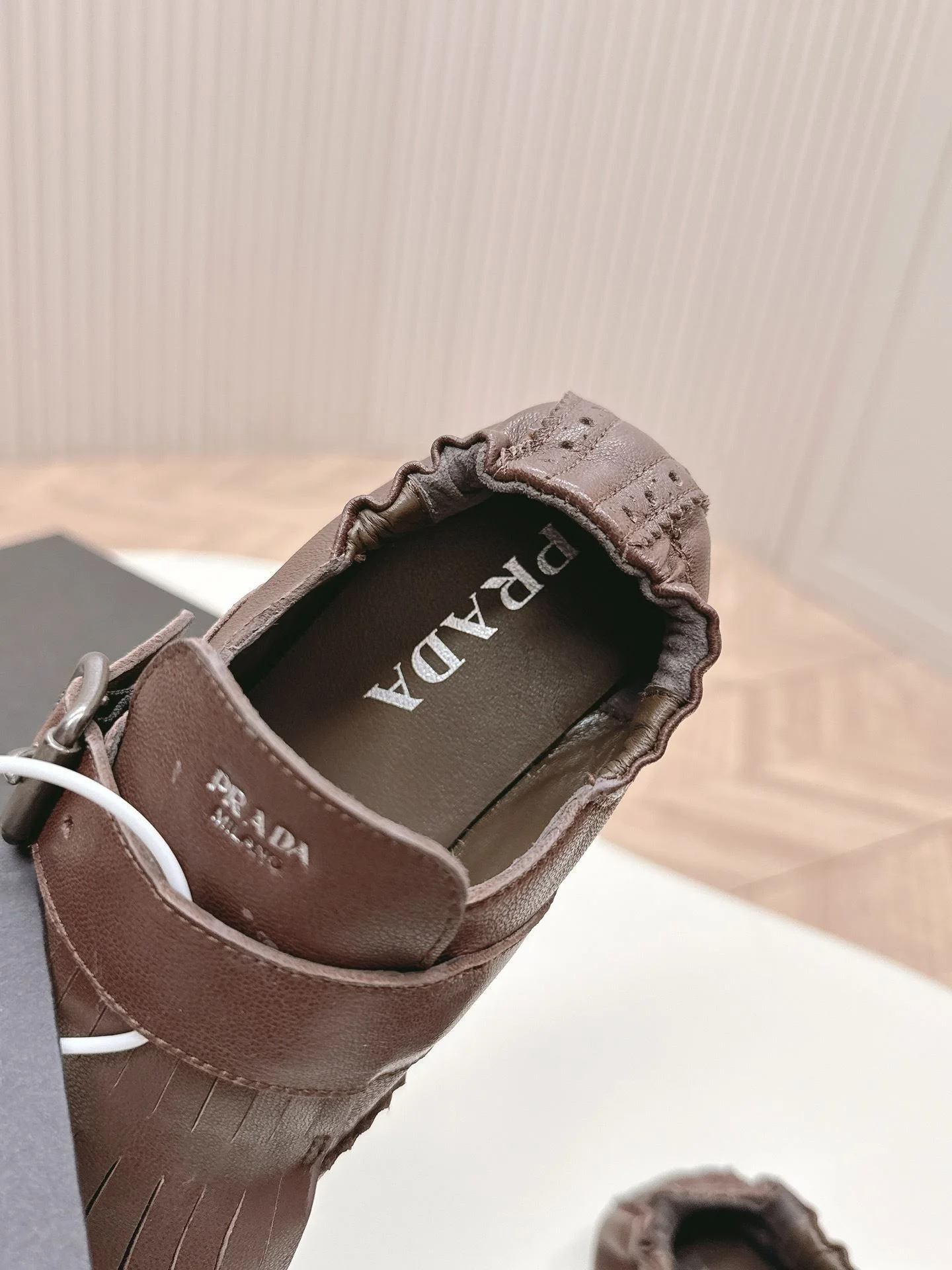 Unisex Prada Low Shoes 34132
