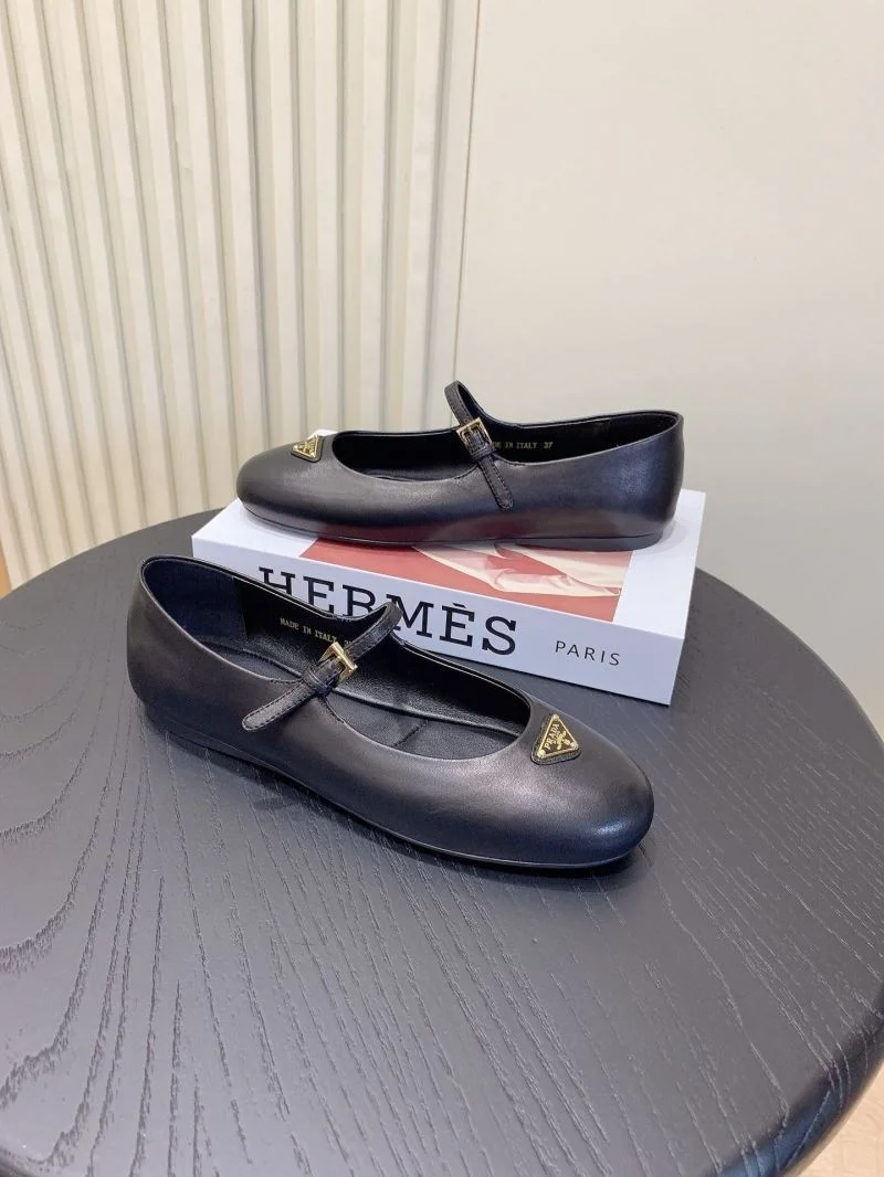 Affordable Prada Low Shoes 34128