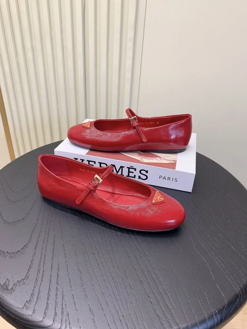 Prada Low Shoes Seasonal 34120
