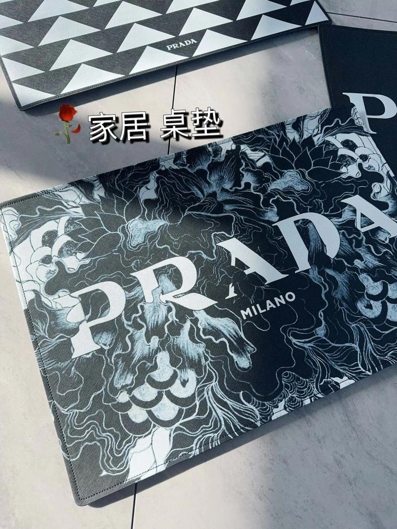 ZipUp Prada Mats 267596