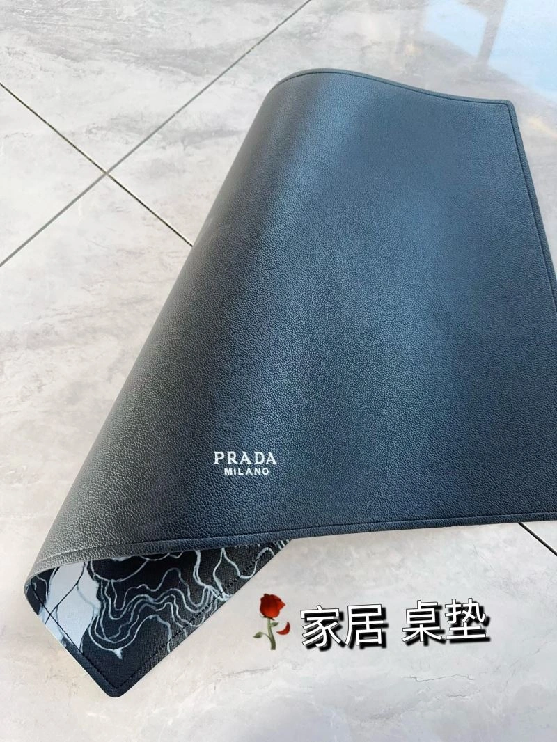 ZipUp Prada Mats 267596