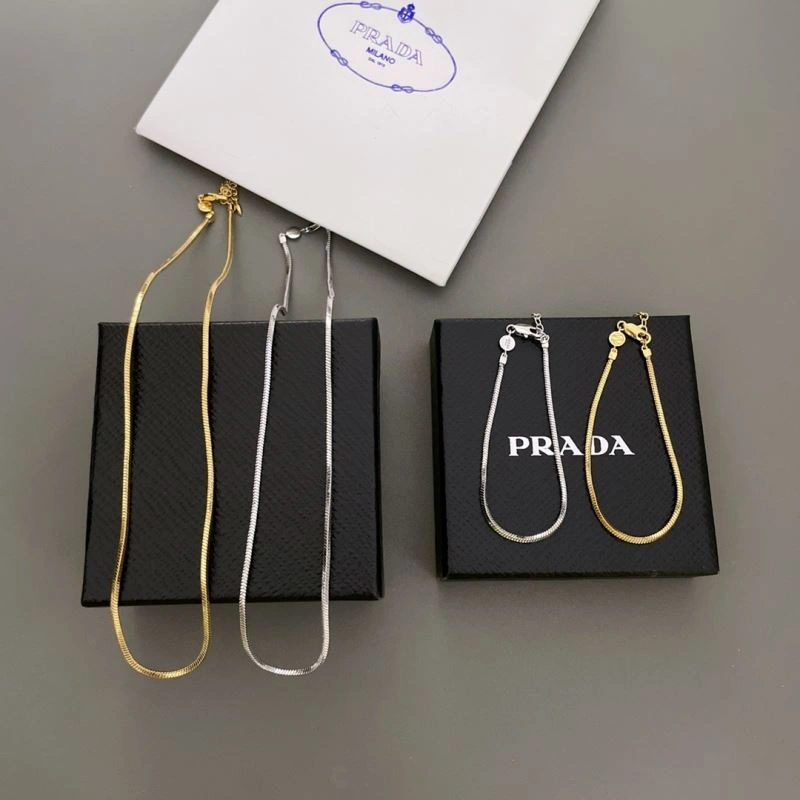 Prada Necklaces GoodFit 214136