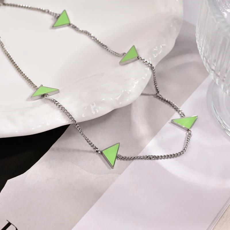 Casual Prada Necklaces 209669