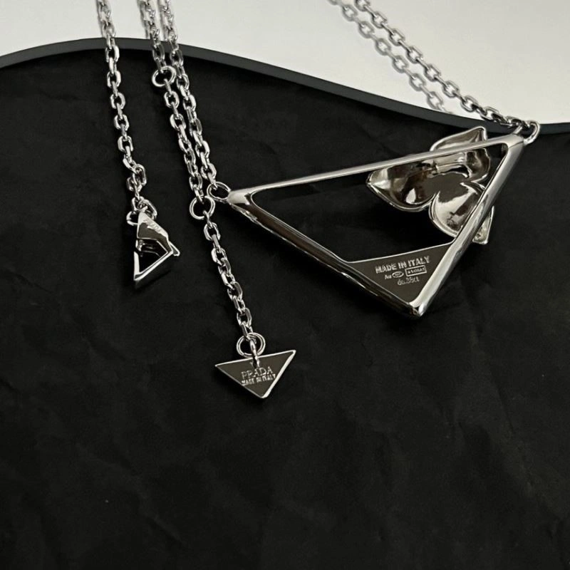 TimelessDesign Prada Necklaces 209111