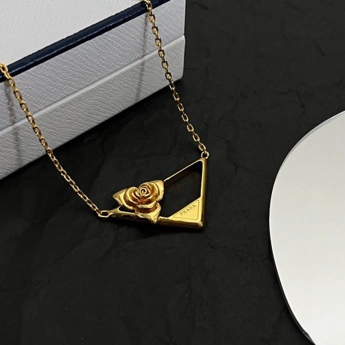 EasyCare Prada Necklaces 209122