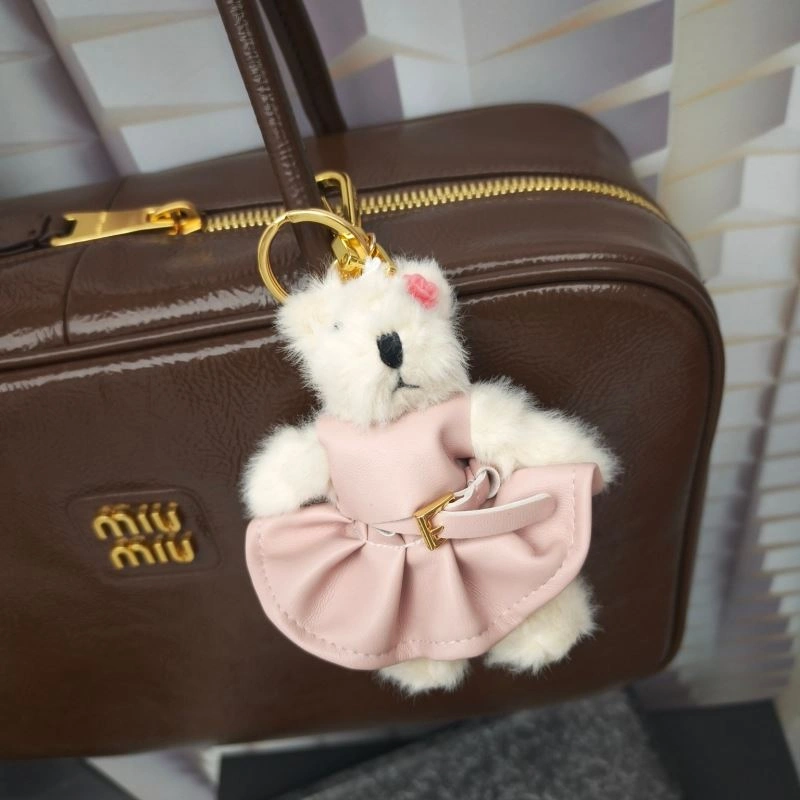 Breathable Prada Ornaments 269468