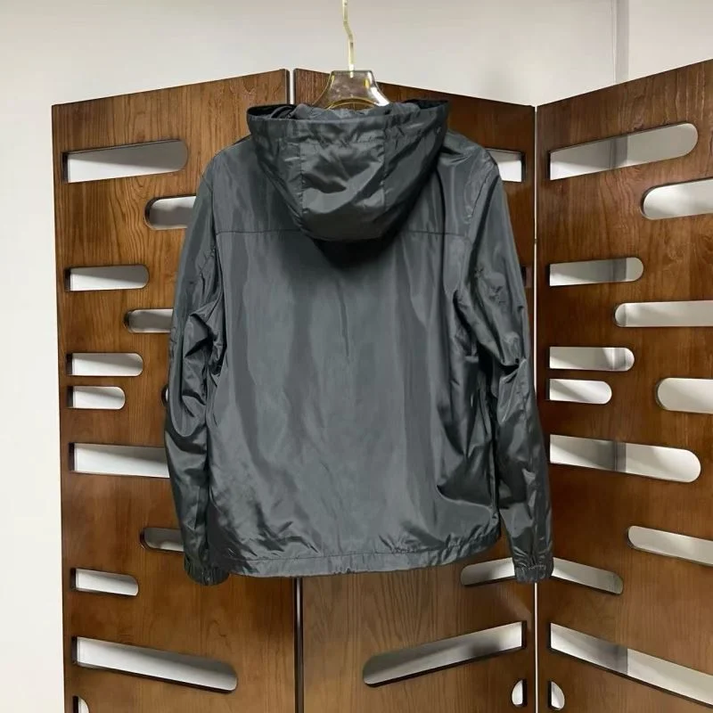 Unique Prada Outwear 166812
