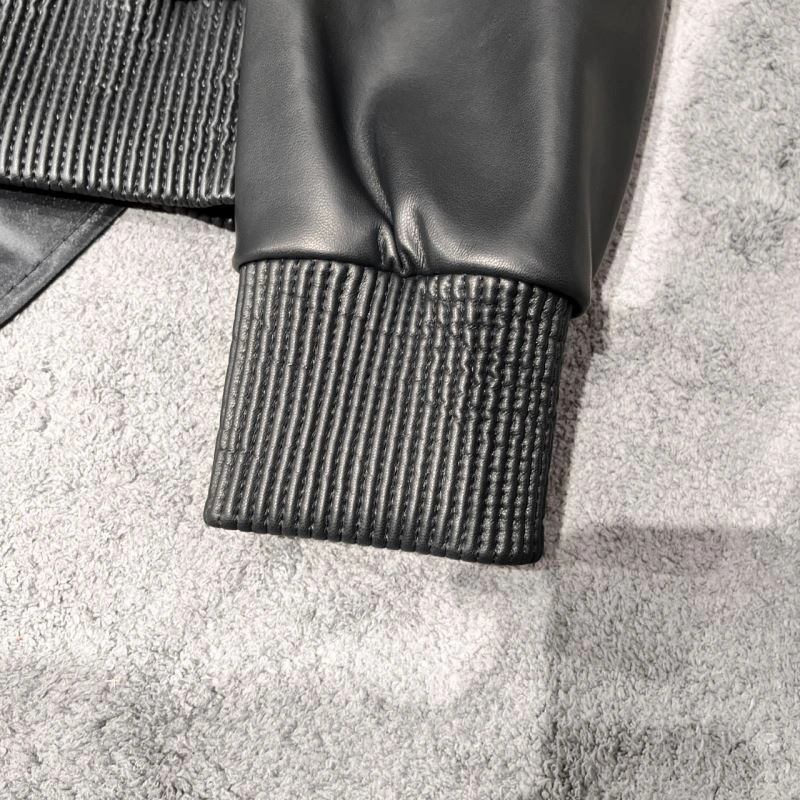 Prada Outwear WellDesigned 171437