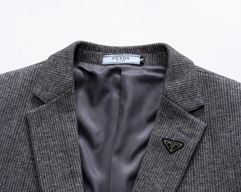 Prada Outwear FreshLook 166747