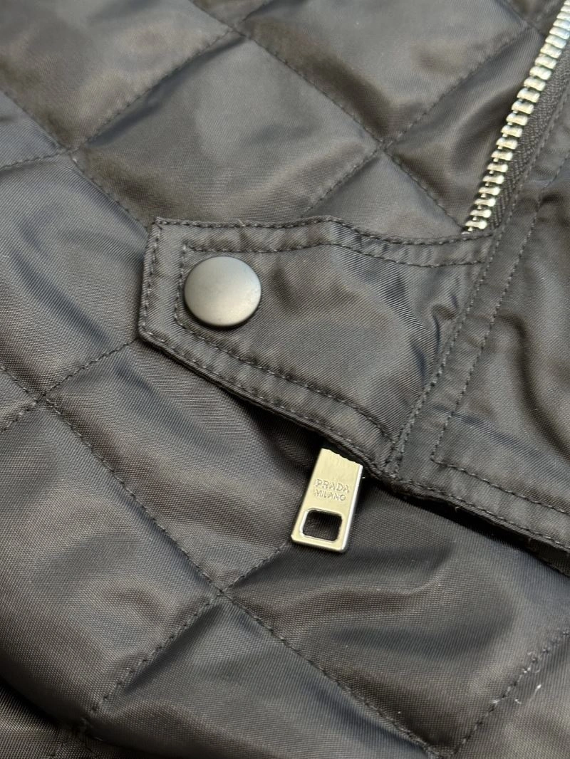 Prada Outwear Durable 171403