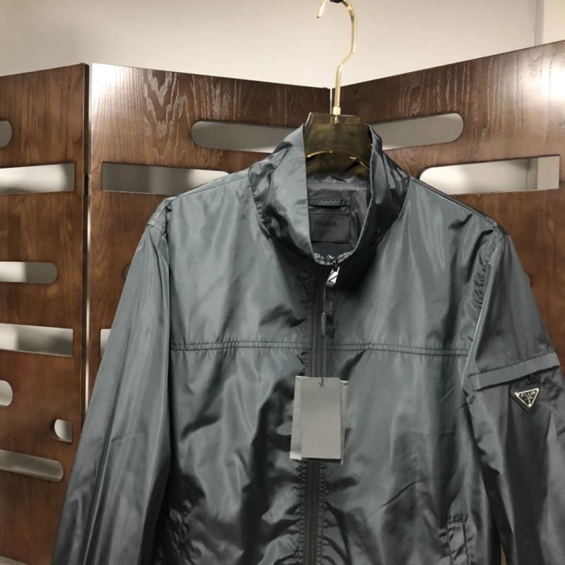 Comfortable Prada Outwear 171699