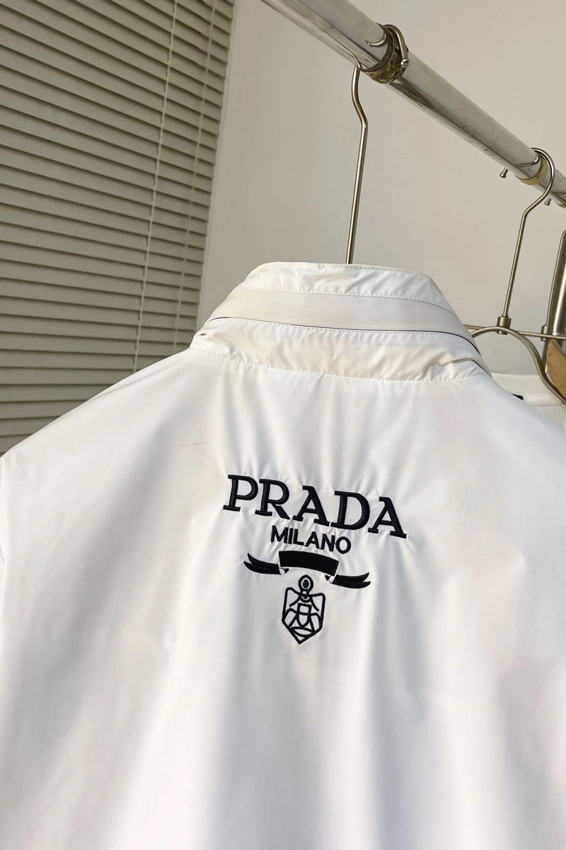 TimelessDesign Prada Outwear 171702