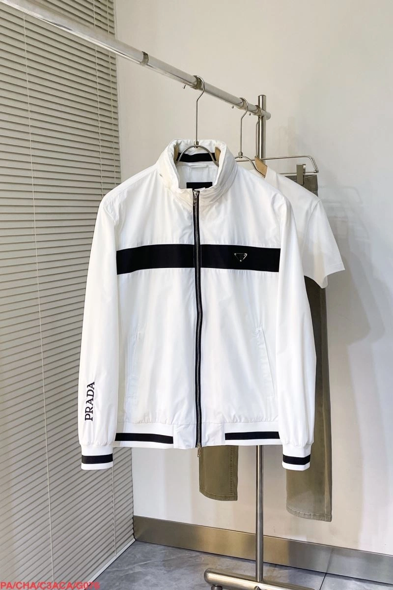 TimelessDesign Prada Outwear 171702