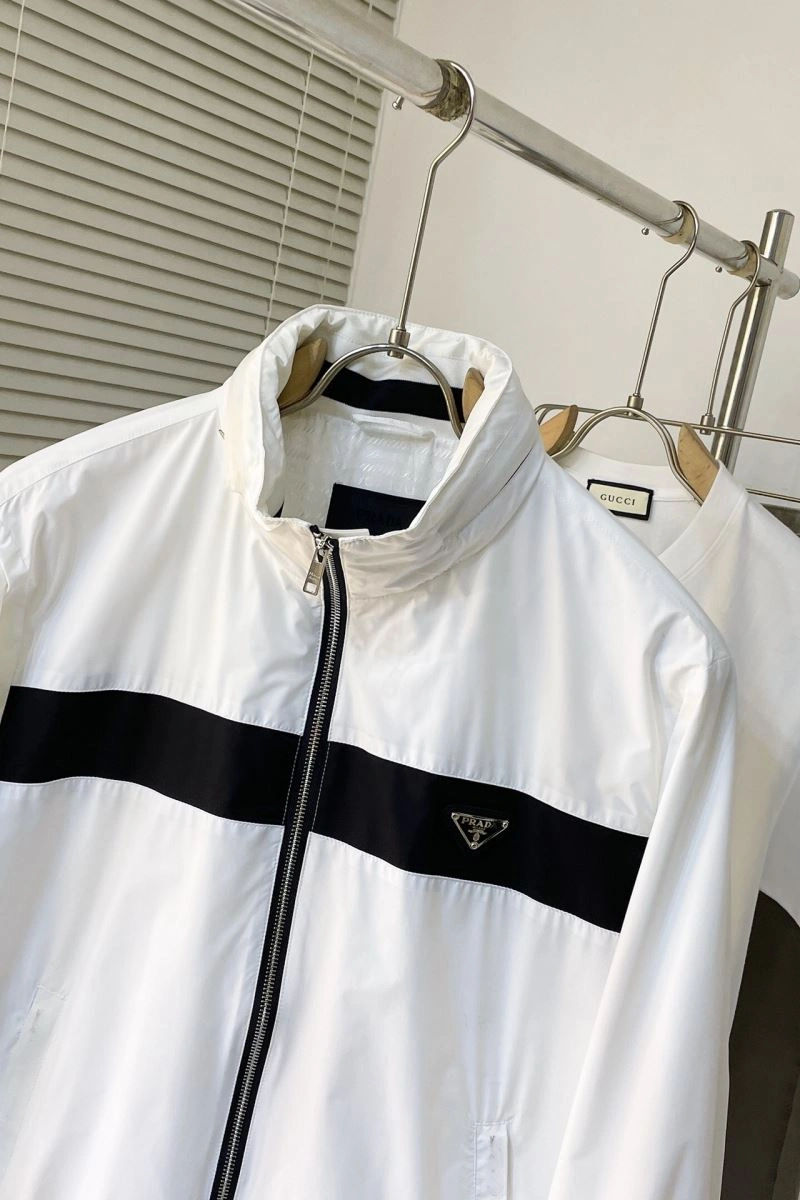TimelessDesign Prada Outwear 171702