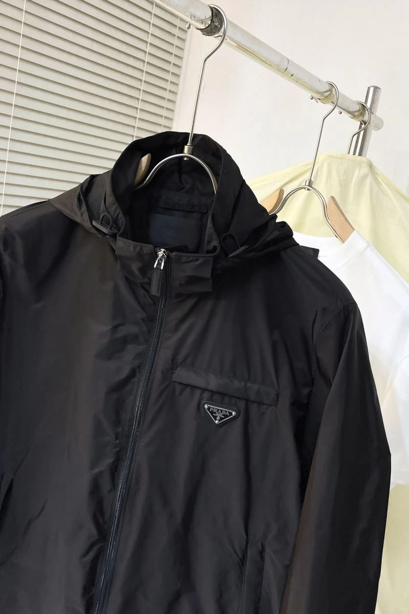 Prada Outwear UrbanChic 171698