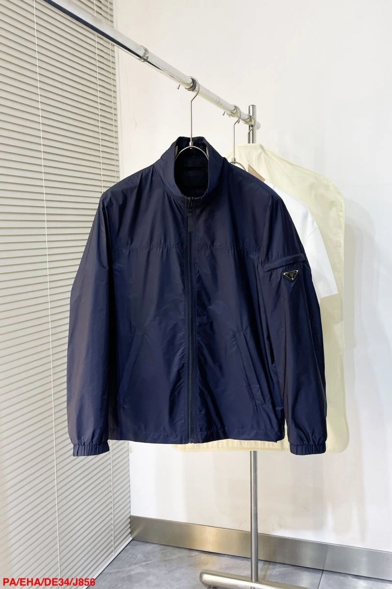 ModernLook Prada Outwear 171688