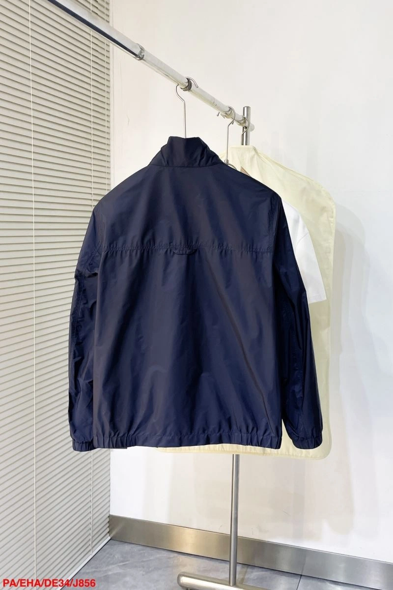 ModernLook Prada Outwear 171688