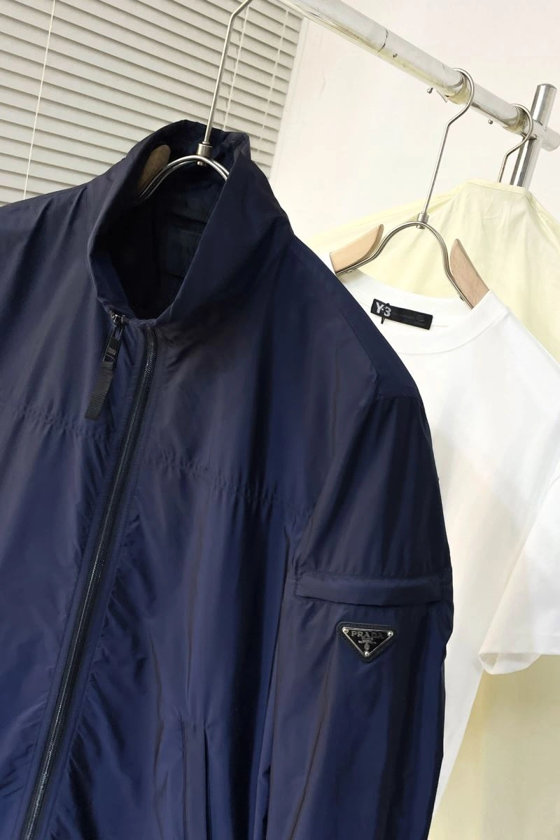ModernLook Prada Outwear 171688