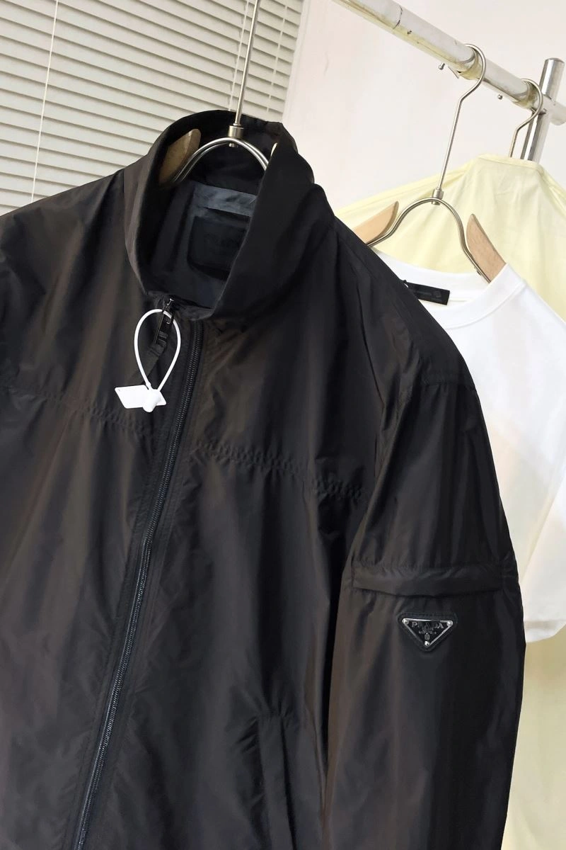 Trendy Prada Outwear 171733