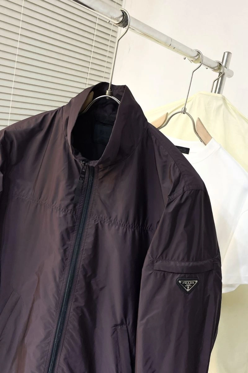 Prada Outwear Sleek 171686