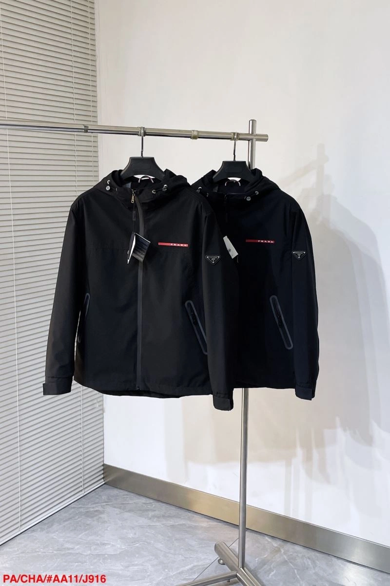 Prada Outwear NewStyle 171705