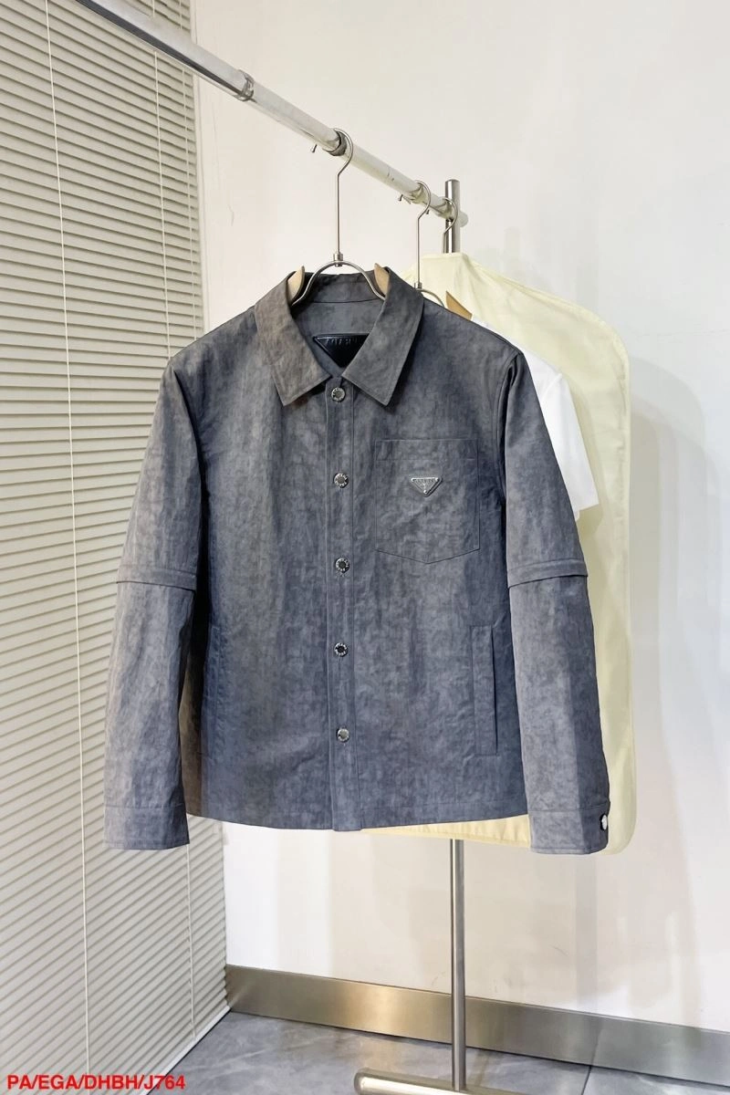 Soft Prada Outwear 171675