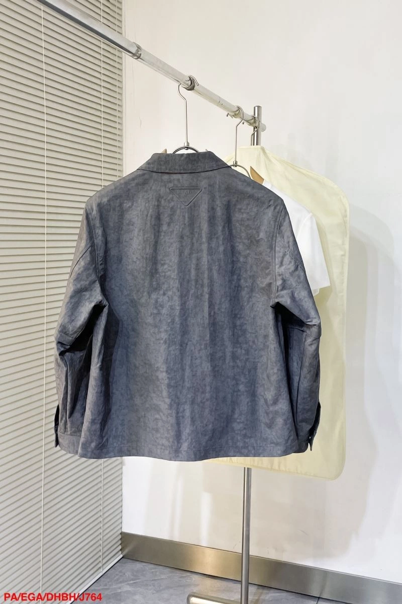 Soft Prada Outwear 171675