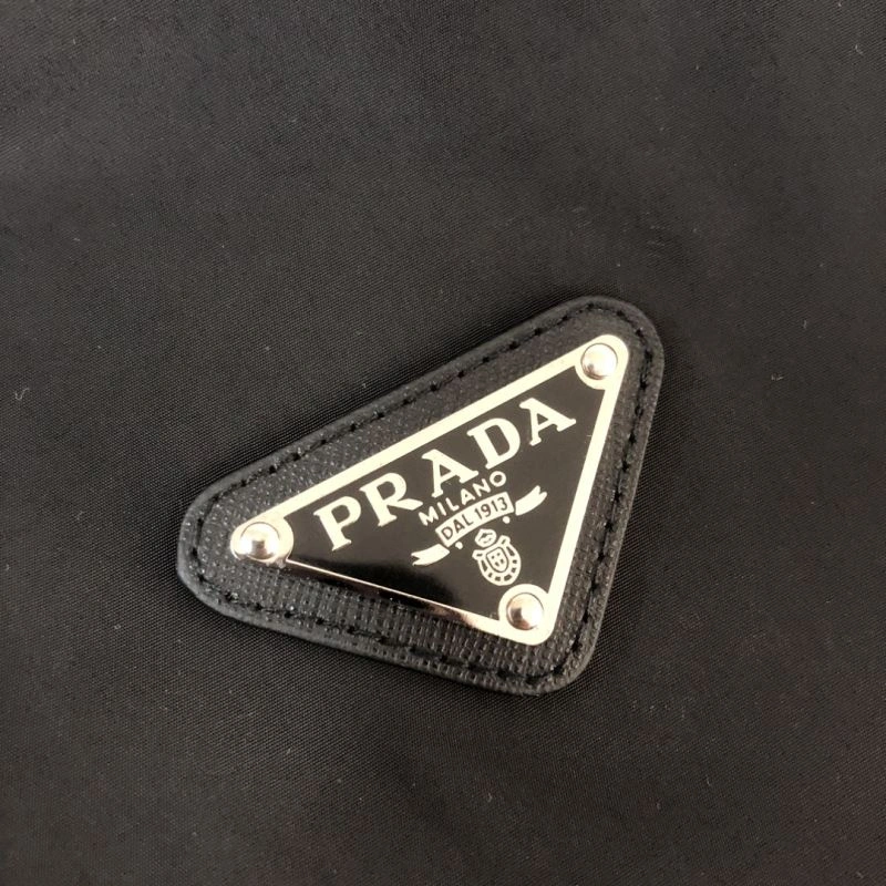 Vibrant Prada Outwear 171682