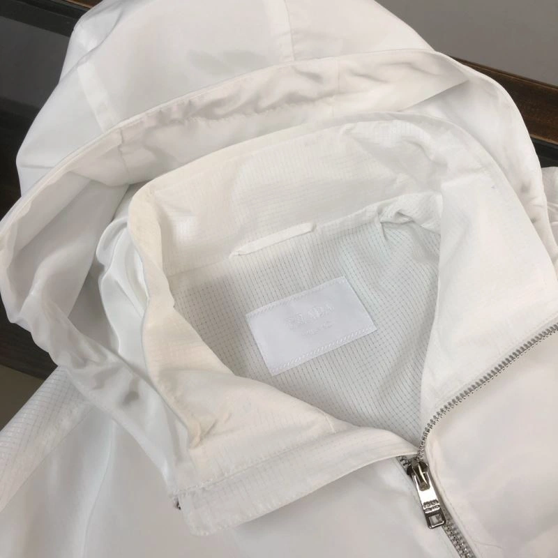 Unique Prada Outwear 171664