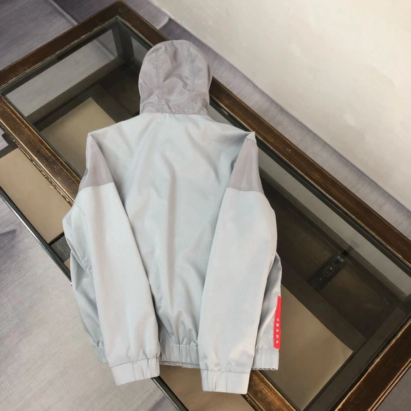 Breathable Prada Outwear 171742