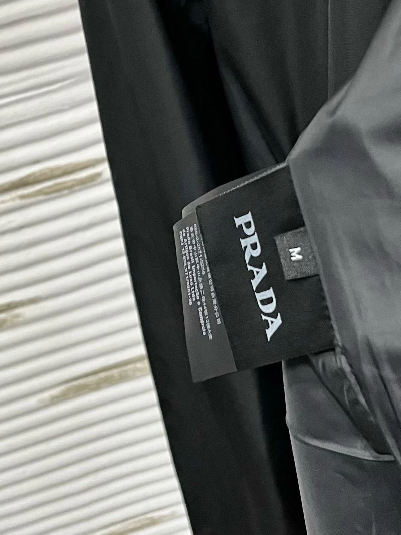 EasyMatch Prada Outwear 171648