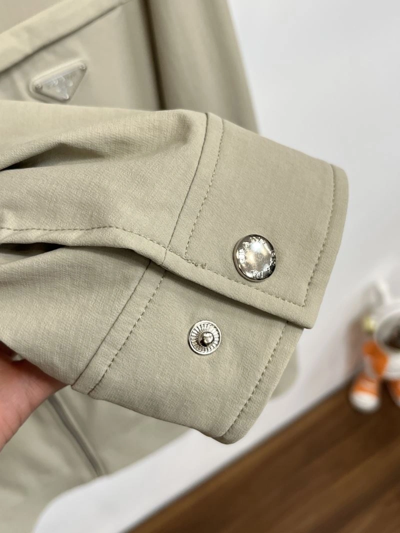 Compact Prada Outwear 171640