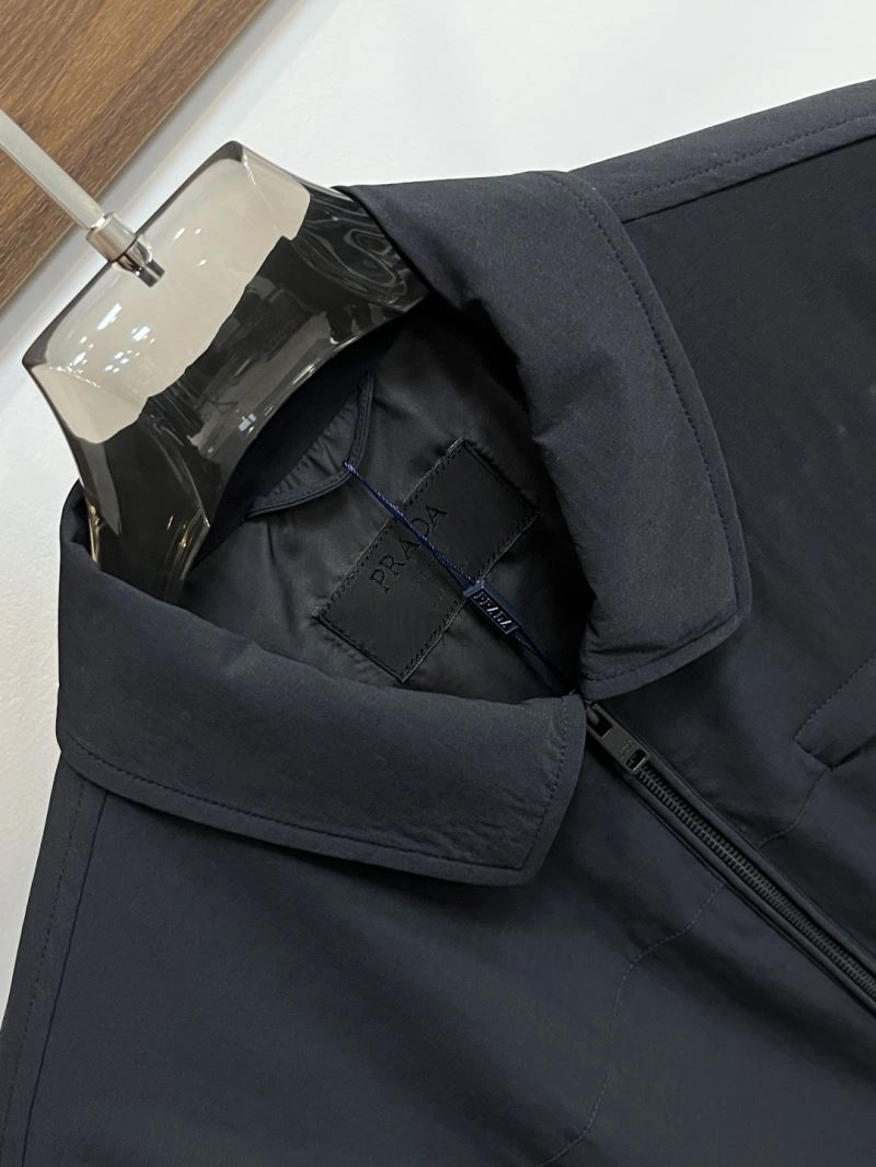 Unisex Prada Outwear 171672